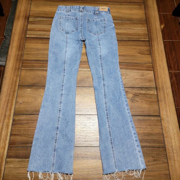RSQ Girls Low Rise Flare Denim Jeans w/ Raw Hem - Size 12 - Picture 3 of 6